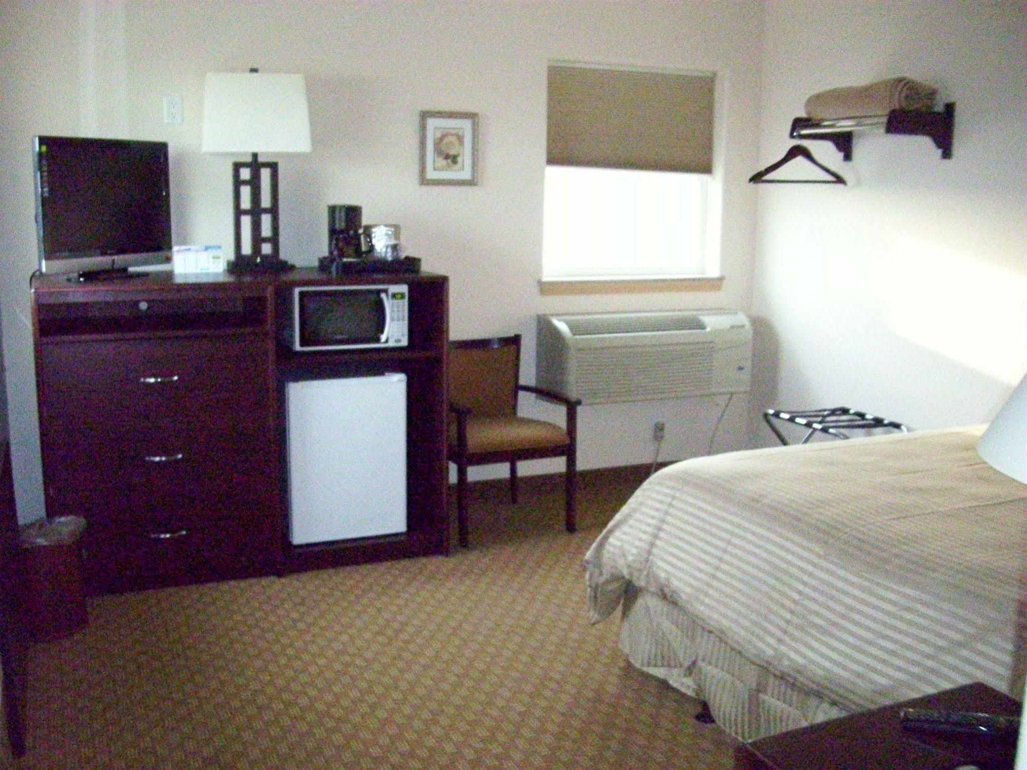 Price Pointe Inn Waukesha Eksteriør billede
